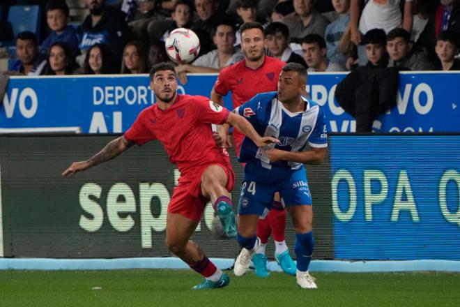 Isaac Romero, en el Alavés-Sevilla (Foto: EFE).