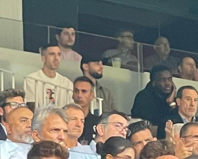 Rafa Mir en Mestalla