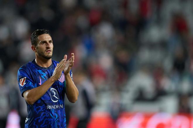 Koke aplaude tras el Rayo-Atlético (FOTO: Cordón Press).