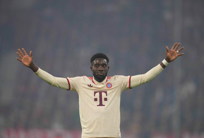 Alphonso Davies, durante un partido con el Bayern de Múnich (Foto: Cordon Press).