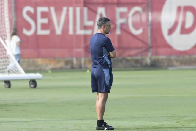 Francisco Javier García Pimienta, en un entrenamiento del Sevilla FC (Foto: Kiko Hurtado).