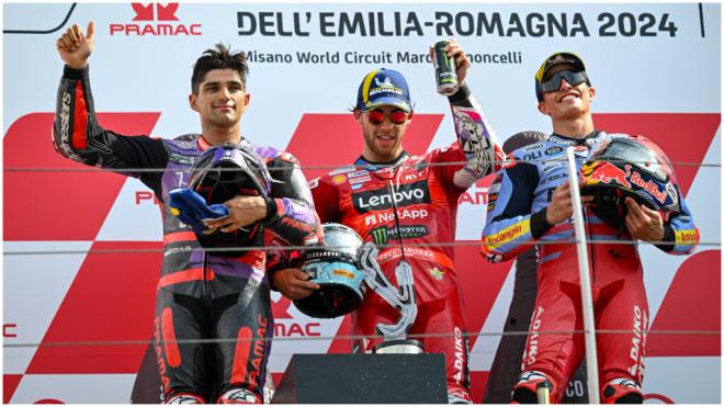 Podio en el Gran Premio de Emilia Romagna: Jorge Martín, Enea Bastianini y Marc Márquez. (Fuente: Cordon Press)