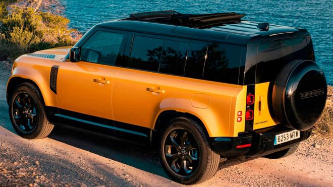 Land Rover Defender 110 Eivissa Sunrise Edition