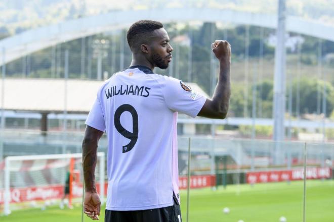 Gesto de garra de Iñaki Williams ante el arco en Lezama (Foto: Athletic Club).