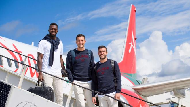 Leones como Iñaki Williams y De Marcos en el avión a Roma (Foto: Athletic Club).