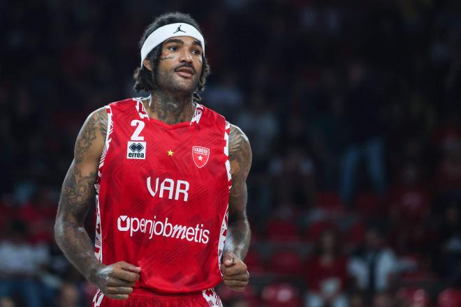 Willie Cauley-Stein, durante un partido en Varese (Foto: Cordon Press).