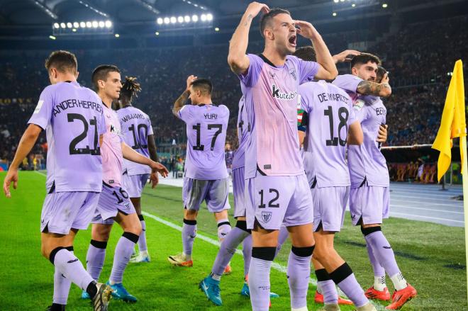 Guruzeta celebra el gol en el Olímpico de Roma (Foto. Athletic Club).