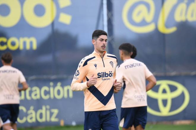 Carlos Fernández, en la sesión de este jueves (Foto: Cádiz CF).