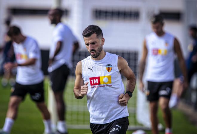 José Gayà, en un entrenamiento (Foto: Valencia CF).