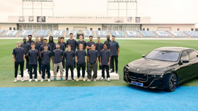 Los jugadores, en el acto de BMW (Fuente: BMW y Real Madrid)