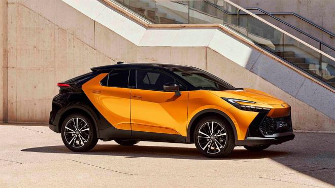 Toyota C-HR 2024