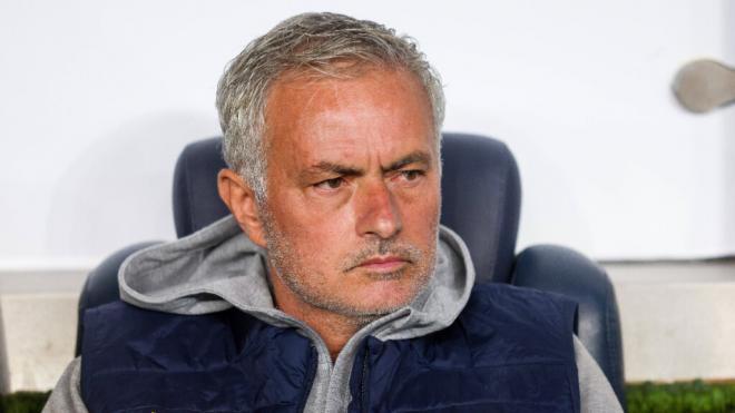 José Mourinho durante un partido con el Fenerbahce (Fuente: Cordon Press)