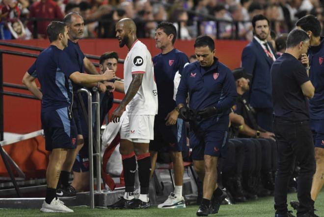 Marcao, expulsado en el Sevilla-Valladolid (Foto: Kiko Hurtado).