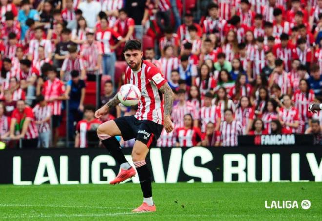 Unai Núñez, la juga ante el Sevilla en San Mamés (Foto: LaLiga).