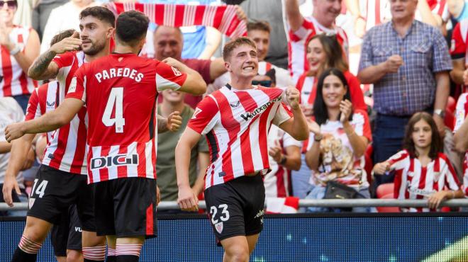 Gol de Mikel Jauregizar, que se ha estrenado ante el Sevilla en San Mamés (Foto: Athletic Club).