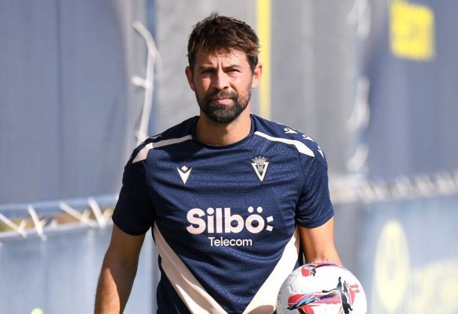 Coke, en un reciente entrenamiento (Foto: Cádiz CF).