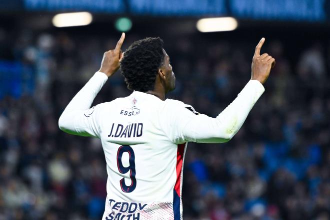 Jonathan David, en un partido con el Lille (Foto: Cordon Press).