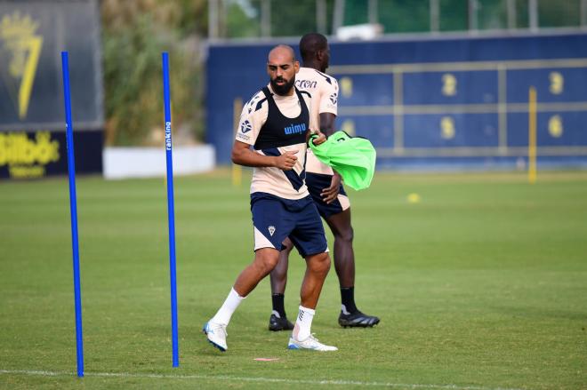 Fali, en un entrenamiento (Foto: Cádiz CF).