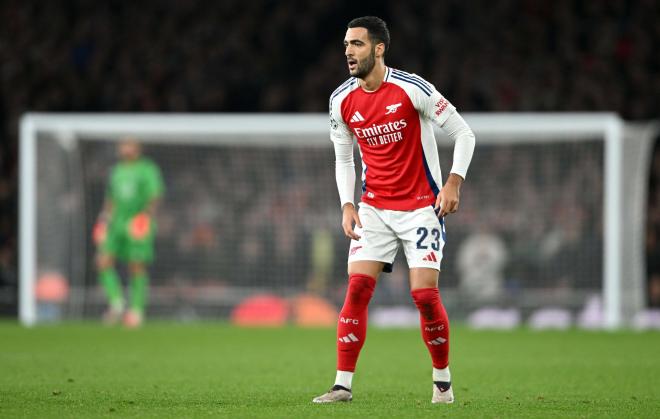 Mikel Merino, en su debut con el Arsenal (Foto: EFE).