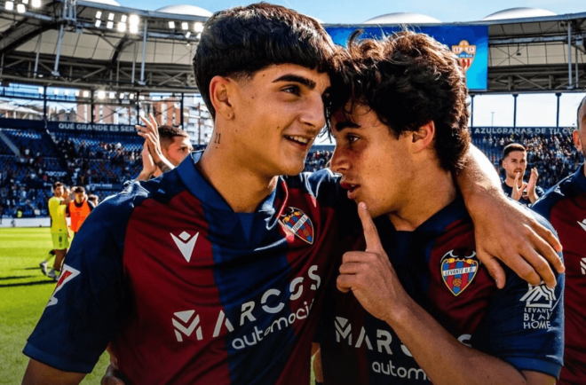 Víctor Jr debuta con el Levante