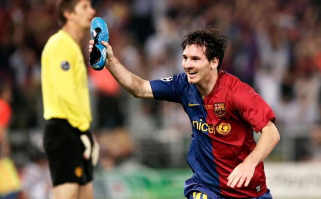 Leo Messi celebra su gol en la final de la Champions de 2009.