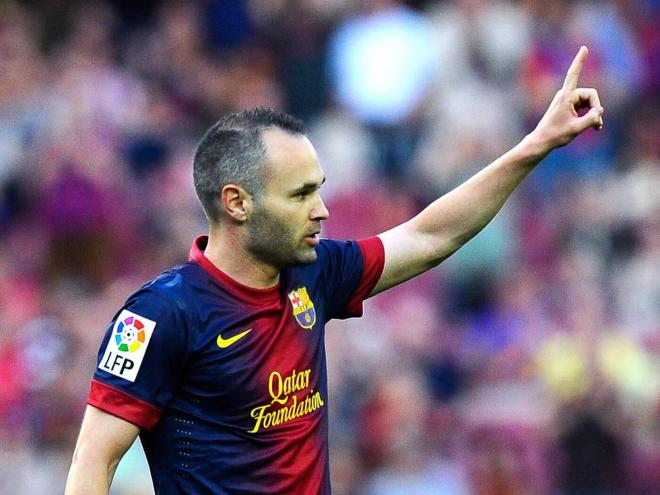 Andrés Iniesta celebra un gol con el Barça en la 12/13.