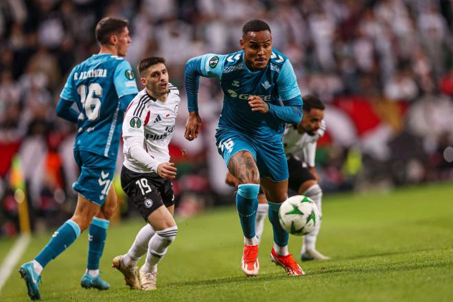 Natan, en el Legia-Betis (Foto: Cordon Press).