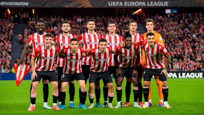 Este es el once que sacaba Ernesto Valverde ante el AZ Alkmaar en San Mamés (Foto: Athletic Club).