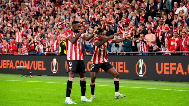 Iñaki y Nico Williams celebran el gol al AZ Alkmaar (Foto: Athletic Club).