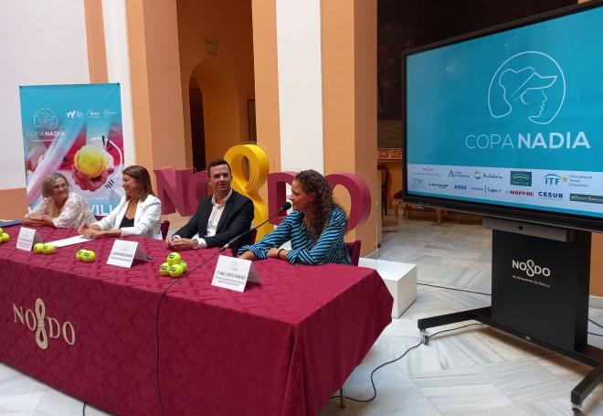 Acto de presentación de la Copa Nadie en Sevilla.