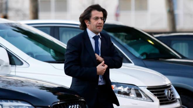 Toni Freixa, entrando a las oficinas del FC Barcelona en 2023 (Cordon Press)