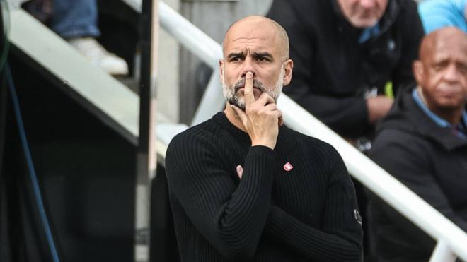 Pep Guardiola durante el partido ante el Manchester City (Fuente: Cordon Press)