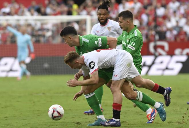 Imagen del derbi Sevilla-Betis (foto: Kiko Hurtado).