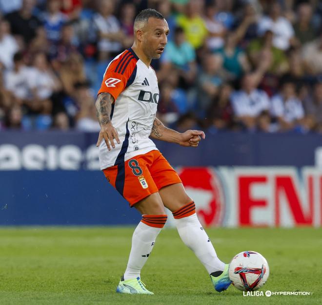 Cazorla en el Levante - Oviedo (Foto: LALIGA).