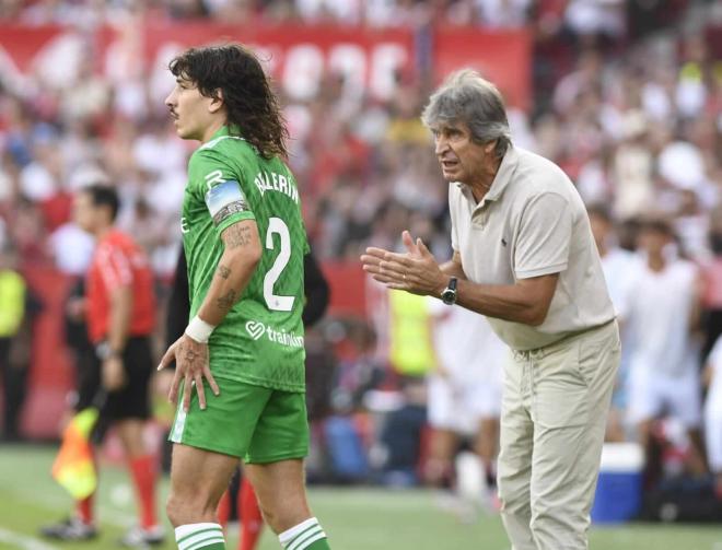 Héctor Bellerín y Manuel Pellegrini (foto: Kiko Hurtado).