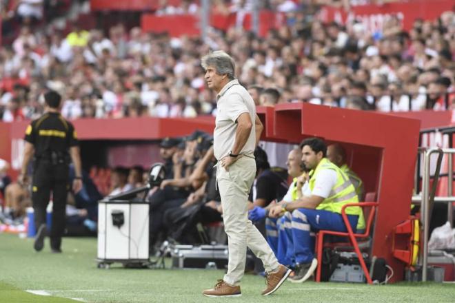 Manuel Pellegrini, entrenador del Real Betis (foto: Kiko Hurtado).