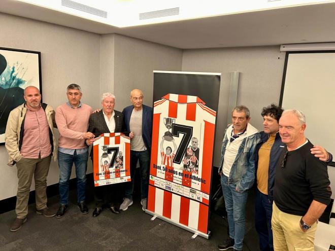 La presentación del Homenaje a Dani, leyenda del Athletic Club, que ha tenido lugar este martes en Bilbao (Foto: El Desmarque).