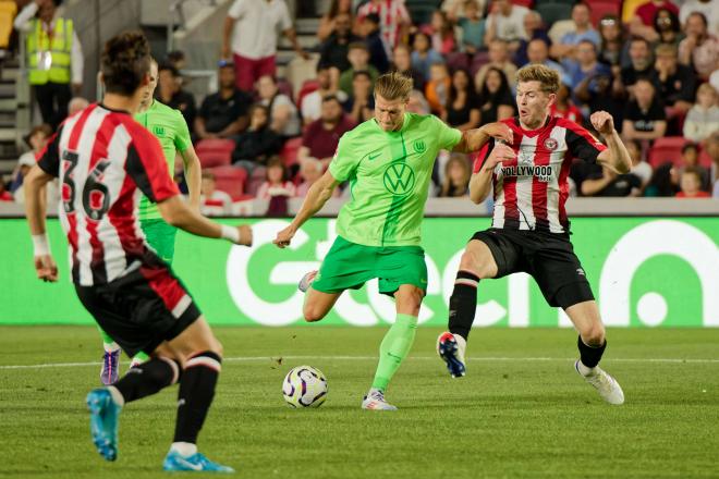 Kevin Behrens, en un partido con el Wolfsburgo (Foto: Cordon Press).