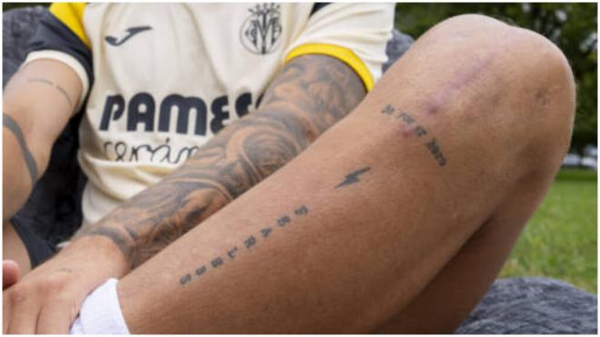 El tatuaje de Yeremy Pino. (Fuente:@VILLARREAL CF)