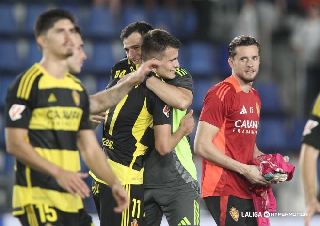 Celebración del triunfo del Real Zaragoza en Tenerife (Foto: LALIGA).