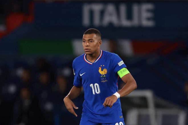 Kylian Mbappé, en un partido con Francia (Foto: Cordon Press).