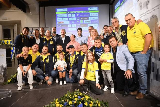 Los protagonistas de la XVII edición de los premios de la Peña Cadista 4 Gatos (Foto: Cádiz CF).