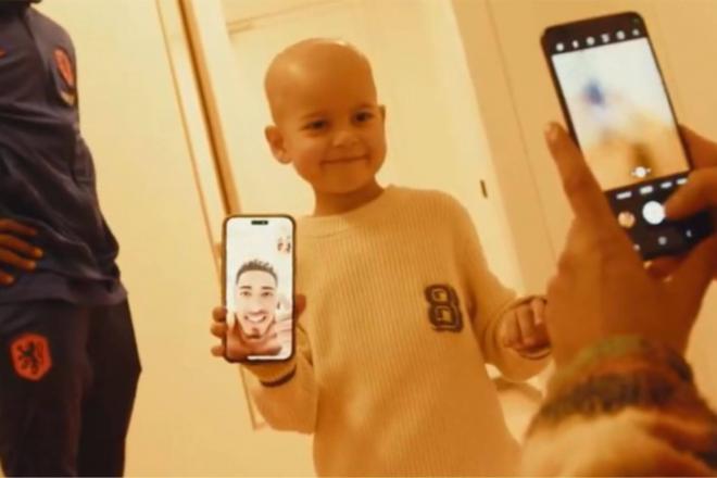 Jude Bellingham habla por teléfono con un niño con cáncer (Foto: @OnsOranje).