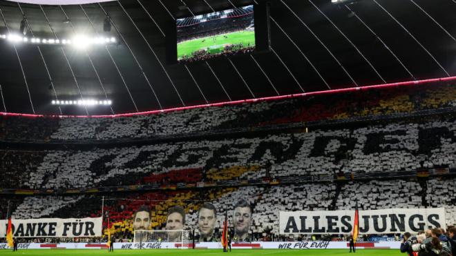 El tifo homenaje a varias leyendas de la Selección Alemana (Fuente: Cordon Press)