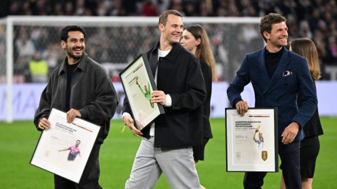 Gündogan, Neuer y Müller sin Toni Kroos en el homenaje de Alemania (Fuente: Cordon Press)