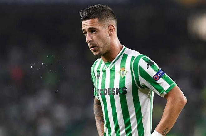 Sergio León con la camiseta del Real Betis (foto: Kiko Hurtado).