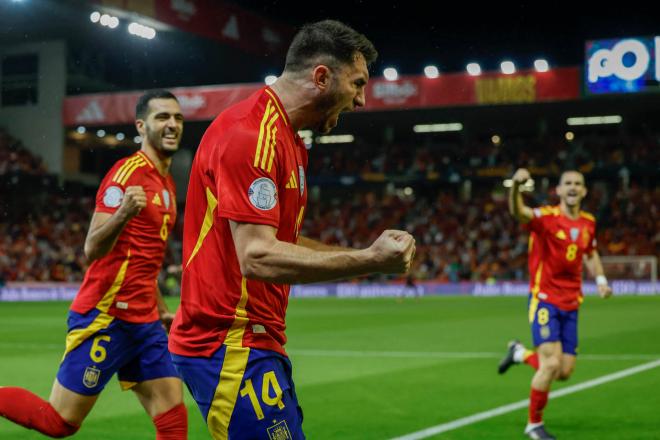 Laporte celebra su gol en el España-Serbia (FOTO: EFE).