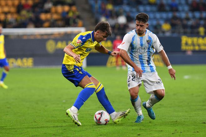 Alejo, en el partido ante el Málaga (Foto: Cádiz CF).