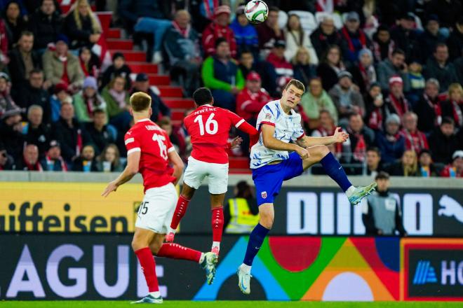 Alexander Sorloth anotando un gol con Noruega (Foto: Cordon Press)