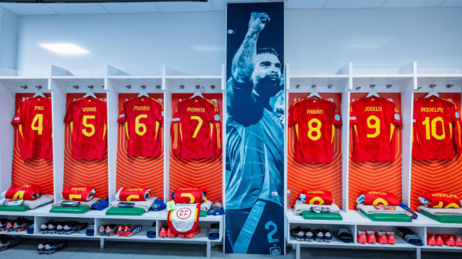 Imagen de Carvajal en el vestuario de la Selección en Córdoba (FOTO: RFEF).